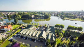 Отель Hotel Nad Nettą  Августов